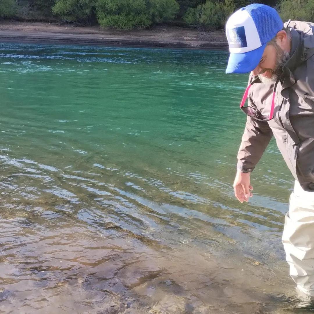 Bardas Del Limay Dormi-Con Hidromasaje - Totalmente Equipado Plottier Ngoại thất bức ảnh